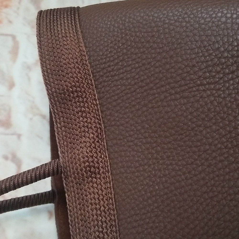New Saint Laurent Patti Leather Tote Bag - Picture 8 of 14